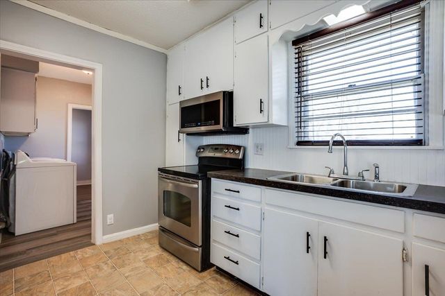 514 E Vine, Mulvane, KS 67110