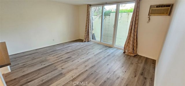 206 N Park View Street 103, Los Angeles, CA 90026