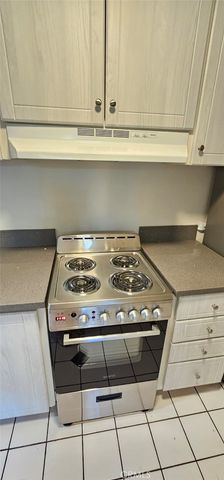 206 N Park View Street 103, Los Angeles, CA 90026