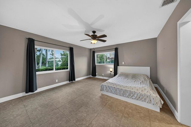 2750 SE 3rd Street, Pompano Beach, FL 33062