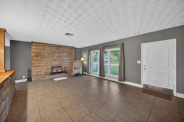 2750 SE 3rd Street, Pompano Beach, FL 33062