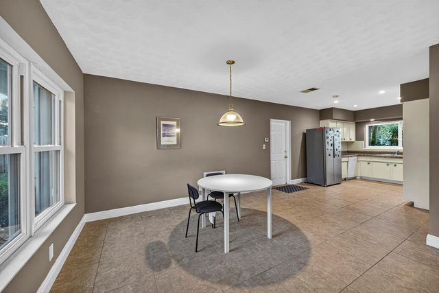 2750 SE 3rd Street, Pompano Beach, FL 33062