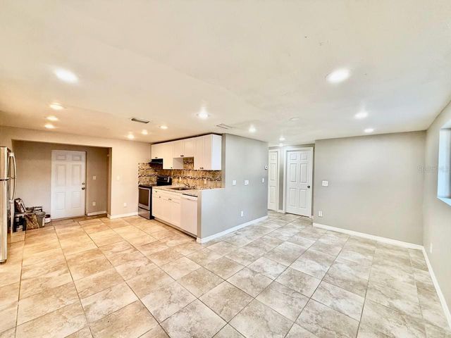 2406 S 69TH STREET A, Tampa, FL 33619