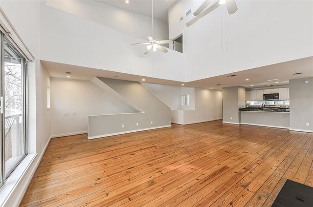 5214 Blossom Street, Houston, TX 77007