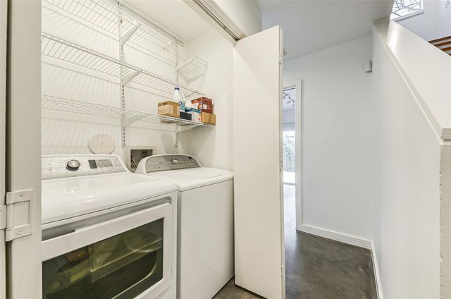 5214 Blossom Street, Houston, TX 77007
