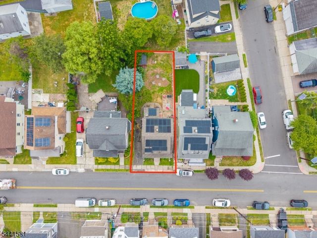 37 Fenner Ave, Clifton City, NJ 07013