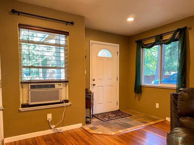 5816 Marjorie Way, Pollock Pines, CA 95726
