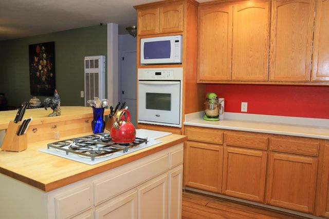 5816 Marjorie Way, Pollock Pines, CA 95726