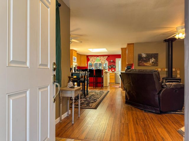 5816 Marjorie Way, Pollock Pines, CA 95726