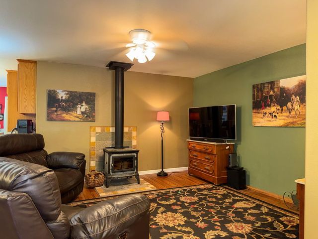 5816 Marjorie Way, Pollock Pines, CA 95726