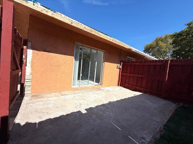 3100 NW 4th Avenue, Pompano Beach, FL 33064