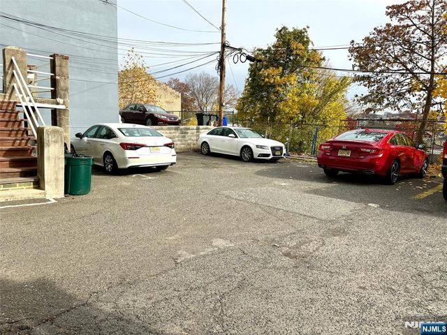 312 Washington Avenue 1, Belleville, NJ 07109