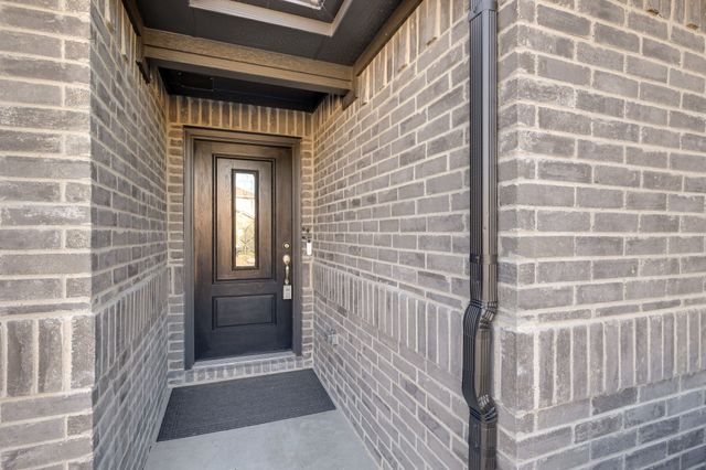 2825 Andesite Lane, Fort Worth, TX 76108