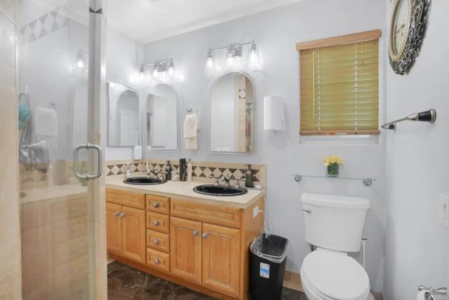 1234 El Mio Drive, El Cajon, CA 92020