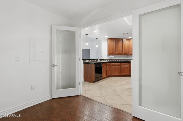 5450 E DEER VALLEY Drive 1224, Phoenix, AZ 85054