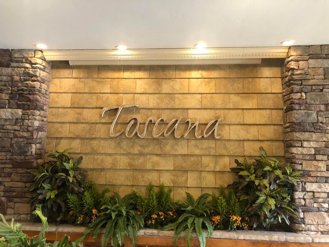 5450 E DEER VALLEY Drive 1224, Phoenix, AZ 85054