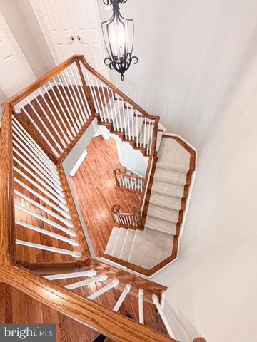 42631 EXPLORER DR, Brambleton, VA 20148