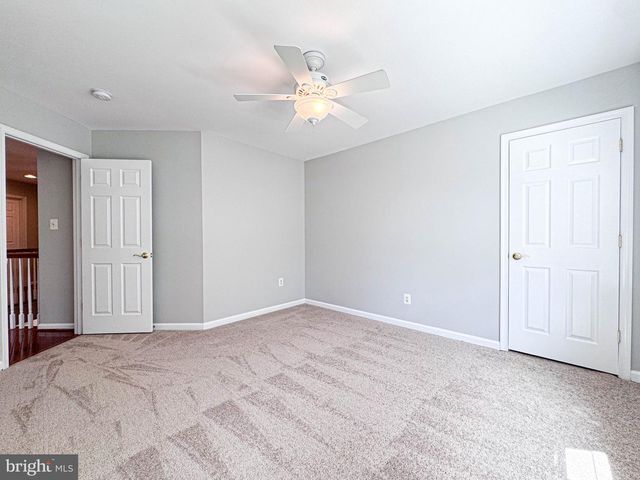 42631 EXPLORER DR, Brambleton, VA 20148