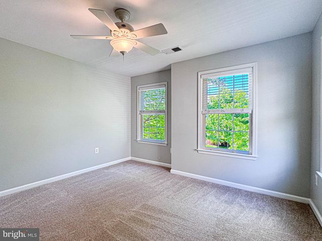 42631 EXPLORER DR, Brambleton, VA 20148