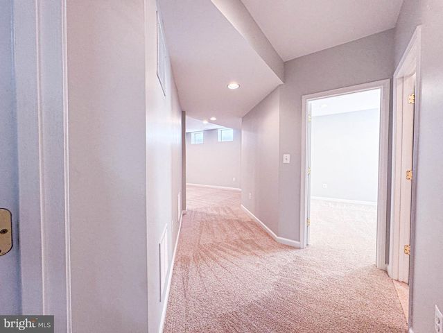 42631 EXPLORER DR, Brambleton, VA 20148