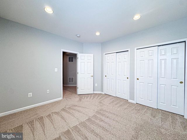 42631 EXPLORER DR, Brambleton, VA 20148