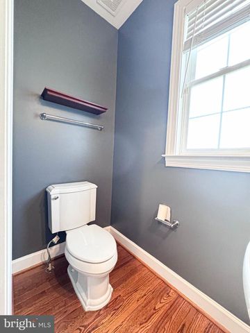 42631 EXPLORER DR, Brambleton, VA 20148
