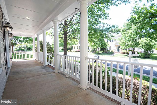 42631 EXPLORER DR, Brambleton, VA 20148