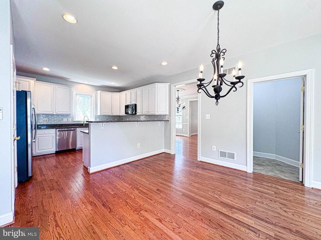 42631 EXPLORER DR, Brambleton, VA 20148
