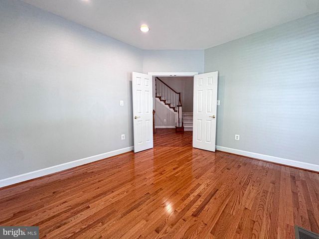 42631 EXPLORER DR, Brambleton, VA 20148