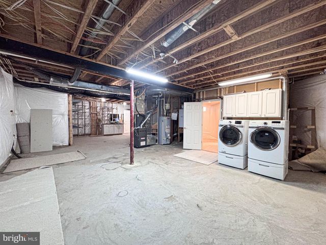 42631 EXPLORER DR, Brambleton, VA 20148