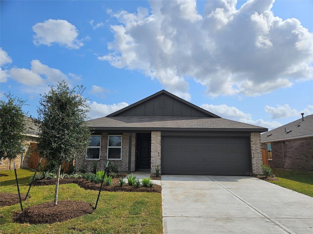 9407 Dazzling Tentacle Drive, Baytown, TX 77521