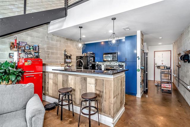 2001 E 2ND AVENUE 27, Tampa, FL 33605