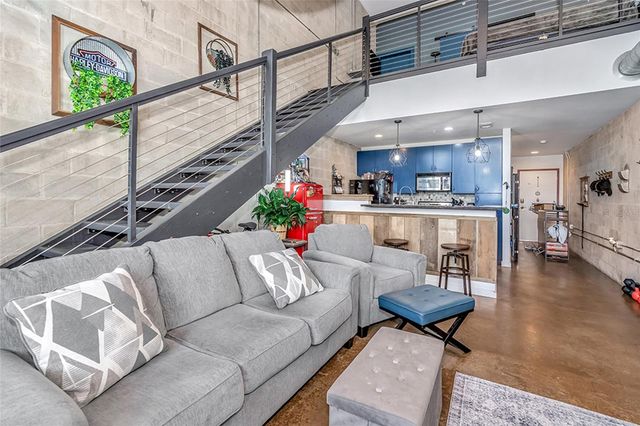 2001 E 2ND AVENUE 27, Tampa, FL 33605