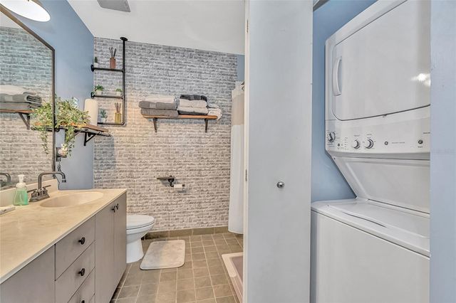 2001 E 2ND AVENUE 27, Tampa, FL 33605