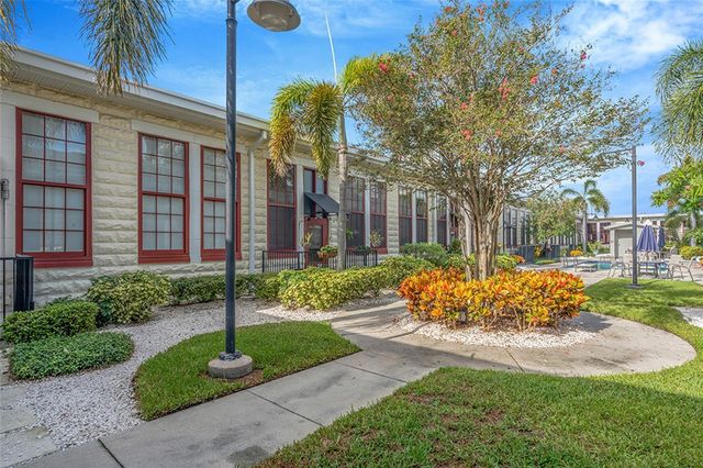 2001 E 2ND AVENUE 27, Tampa, FL 33605