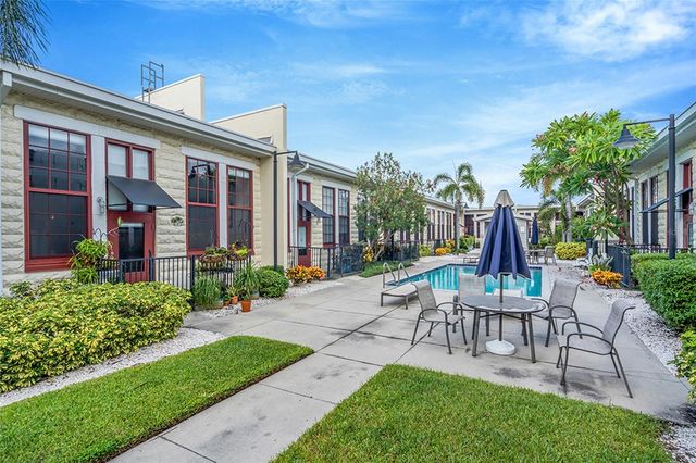 2001 E 2ND AVENUE 27, Tampa, FL 33605