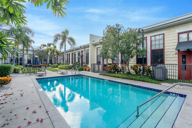 2001 E 2ND AVENUE 27, Tampa, FL 33605