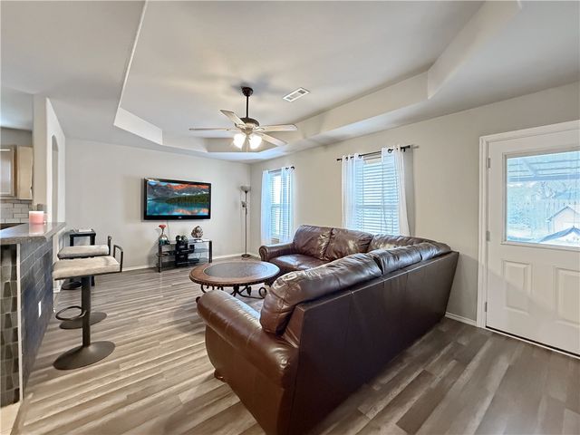 603 E Sandalwood Street, Rogers, AR 72758