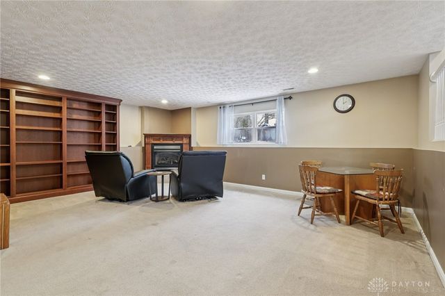 9048 Thornhill Court, Springboro, OH 45066