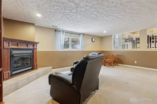 9048 Thornhill Court, Springboro, OH 45066