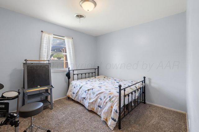 3816 HOLIDAY Drive, Amarillo, TX 79109