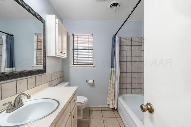3816 HOLIDAY Drive, Amarillo, TX 79109