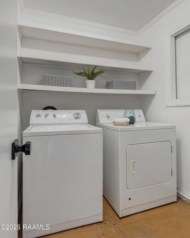 325 Oak Street, Lafayette, LA 70506