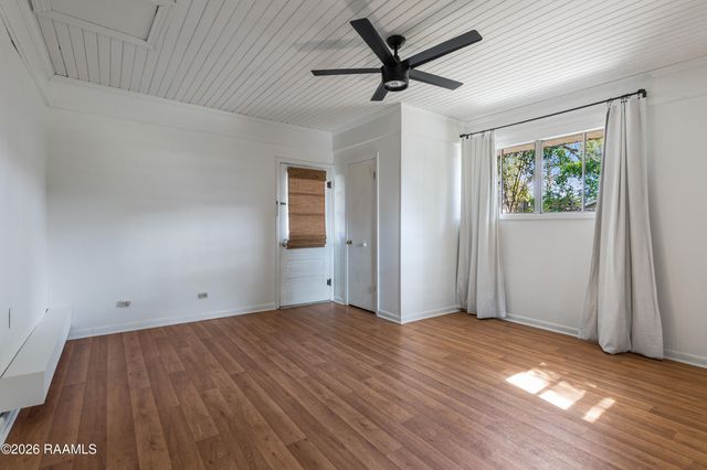 325 Oak Street, Lafayette, LA 70506