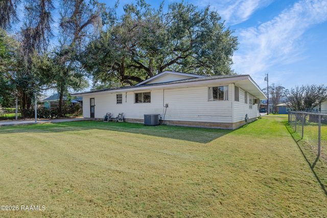 325 Oak Street, Lafayette, LA 70506