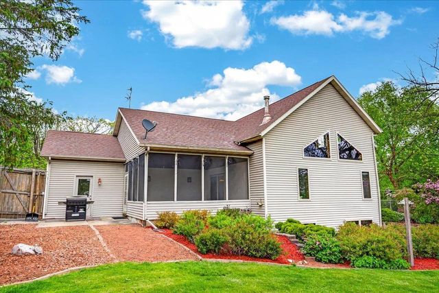 1903 County Highway MM, Oregon, WI 53575