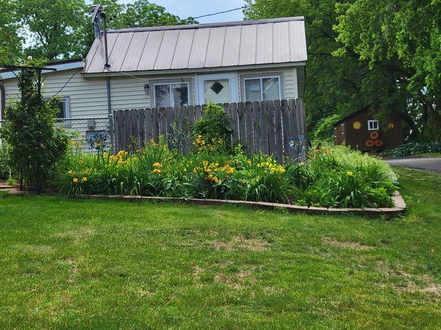 1903 County Highway MM, Oregon, WI 53575