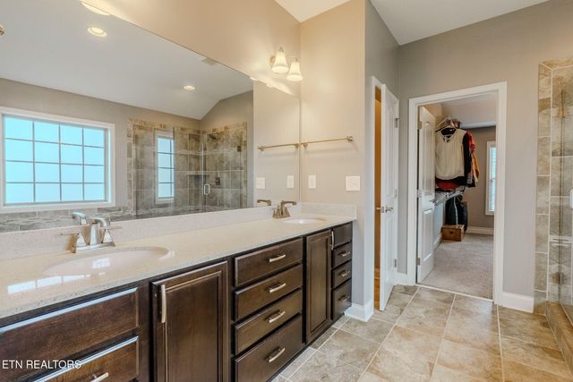 12428 Turkey Crossing Lane, Knoxville, TN 37932