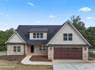 101 Blossom Lane, Clinton, TN 37716