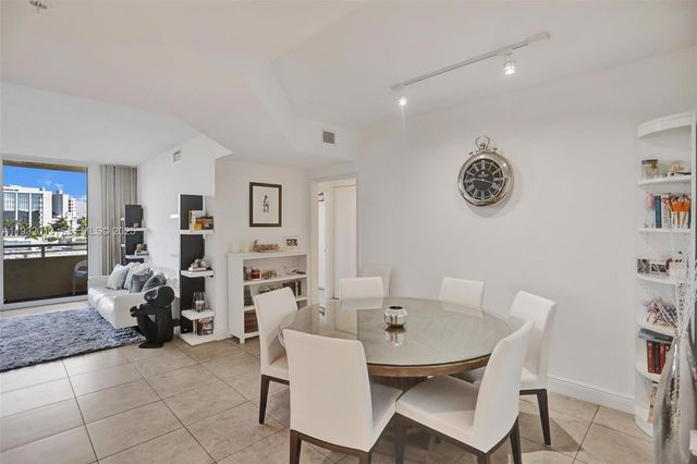 18800 NE 29th Ave 403, Aventura, FL 33180